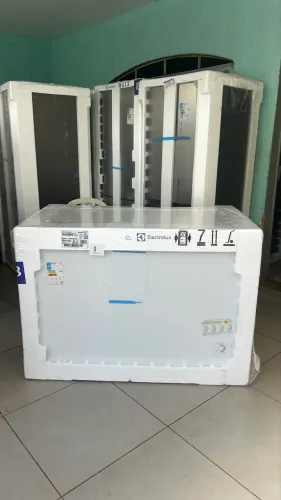 FREEZER HI440 INVERTER 1 TAMPA ELETROLUX 