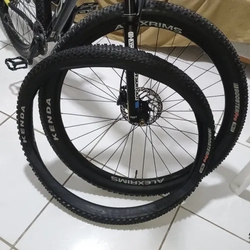 PAR PNEU KENDA BOOSTER PRO TR 29X2.20