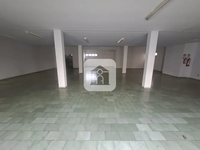 Loja comercial para locação no bairro Brasil