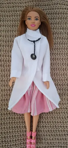 Barbie medica