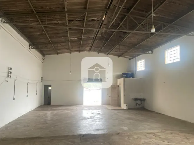 Barracão comercial para venda no bairro Pampulha