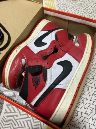 Tênis Air Jordan 1 