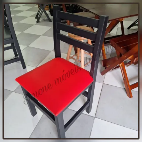 Cadeira com estofado jantar bar e restaurante