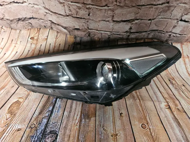 Farol Esquerdo New Tucson 2018