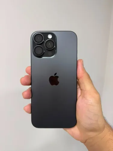 iPhone 16 Pro Max, Black Titanium, 256 GB