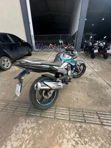 Fazer 250 2011