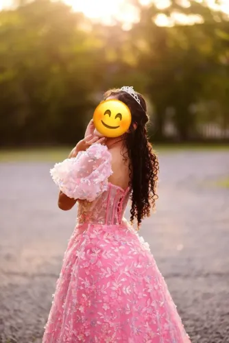 Vestido de Debutante 15 Anos - Elegância e Sofisticação