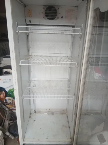 Freezer vertical expositor galopar