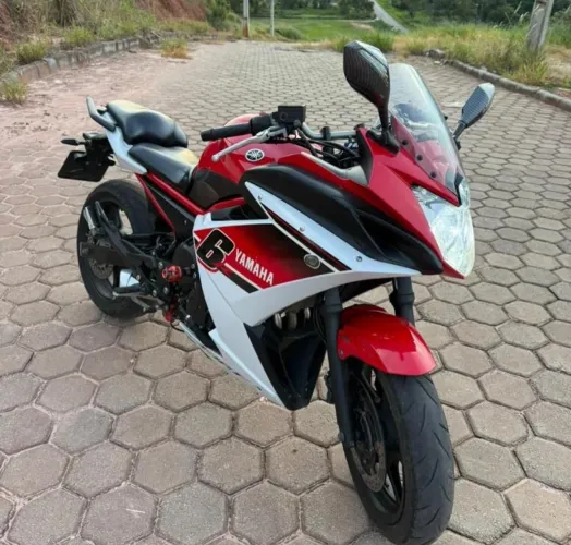Vendo ou troco XJ6F ABS 2016 