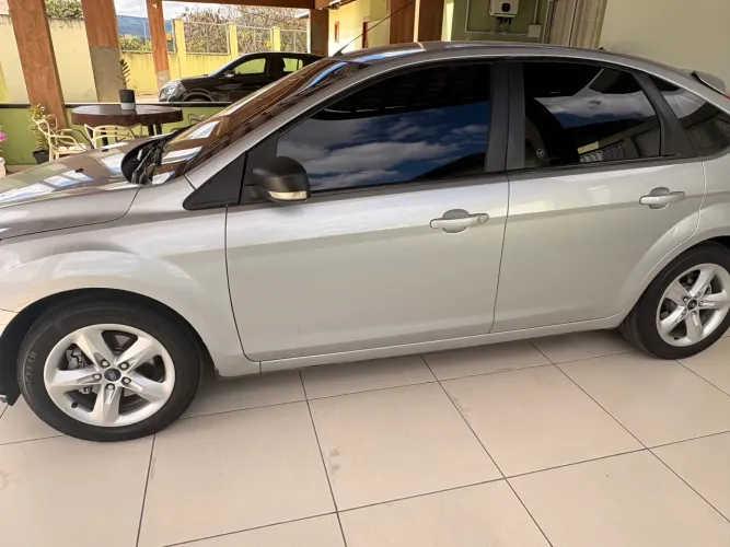 Ford Focus 2.0 16v/ 2.0 16V Flex 5P 2010