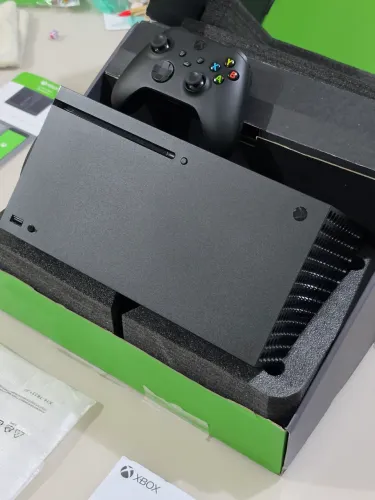 Console XBOX SERIES X Novíssimo na caixa com garantia de fábrica