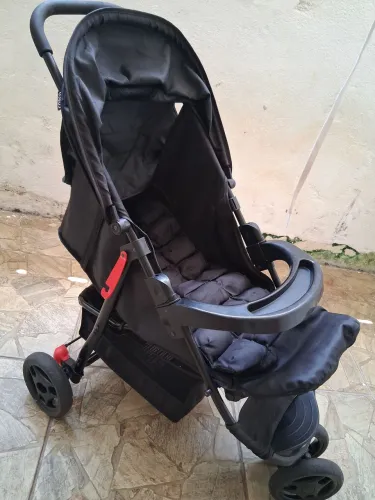 Carrinho de bebê COSCO
