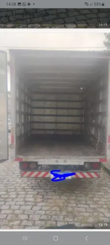 Kia bongo 19/20 baú muito inteiro