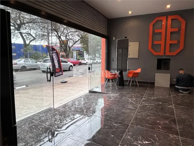 Galpão à venda com 2100 m² em Cambuci, São Paulo