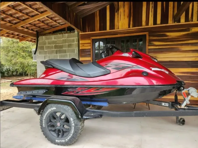 Yamaha VXR 1.8 Jet-ski