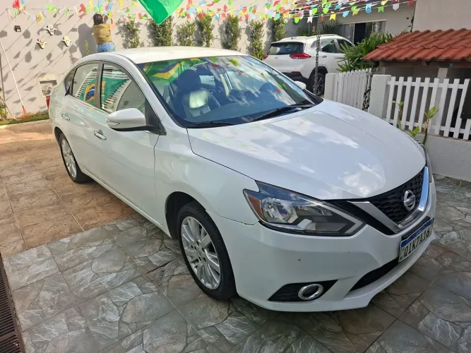 Nissan Sentra SV 2.0 Flexstart 16V Aut. 2017