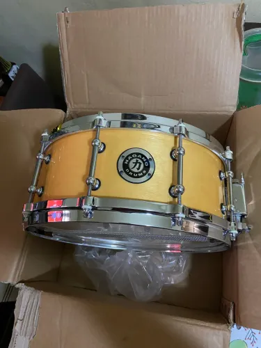 Caixa Nagano work 14x5,5