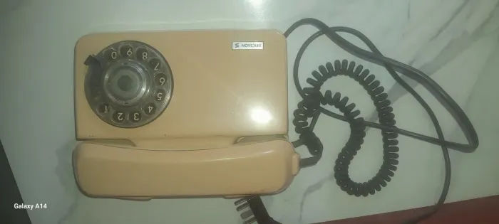 Vendo telefone ?