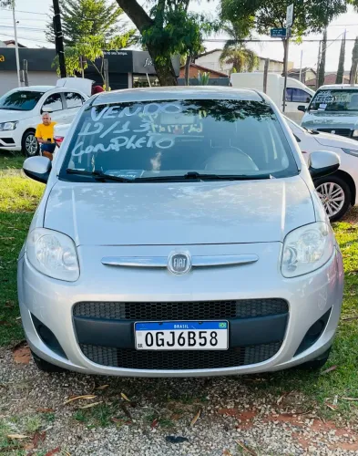 Fiat Palio Attractive 1.0 EVO Fire Flex 8V 5P 2013