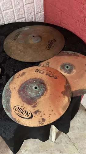 Kit Pratos de Bateria (Hi-Hat Orion Solo Pro 14" + Prato Krest) -