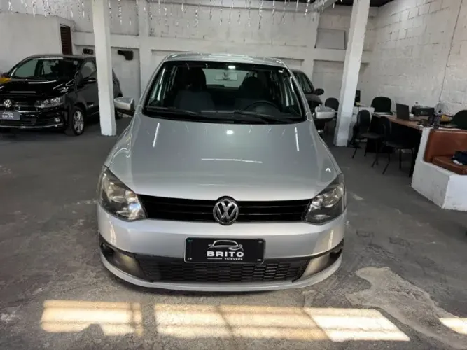 Volkswagen Fox 1.0 MI Total Flex 8V 5P 2014