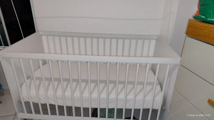 Berço americano completo com kit berço , colchão, lençois de elástico, fronhas , lençol