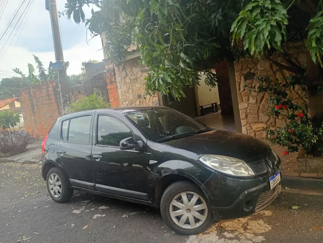 Renault Sandero Privilège Hi-flex 1.6 8V 5P 2011