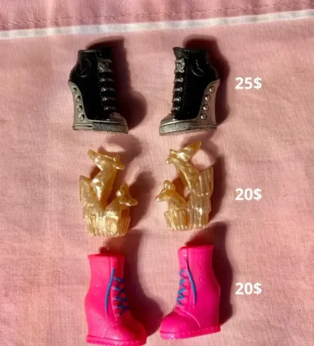 Sapatos da bonecas Monster High