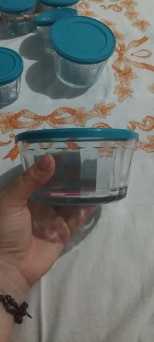 Conjunto de potes de vidro com tampa azul