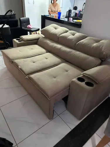Sofá Retrátil e Reclinável Velosuede