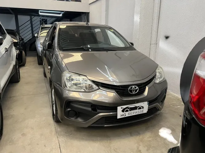 Toyota Etios X Sedan 1.5 Flex 16V 4P Mec. 2018