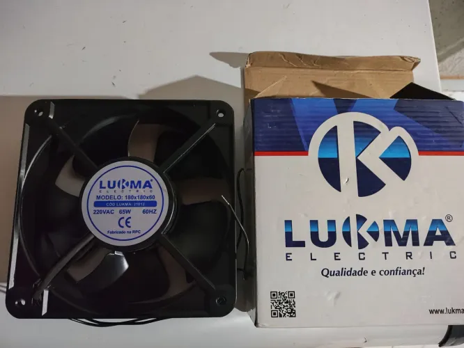 Lukma Micro Ventilador Ventoinha 180x180x60mm 220V