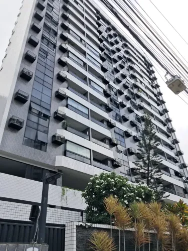 OPORTUNIDADE IMPERDÍVEL EM BOA VIAGEM CONFORTO, LOCALIZAÇÃO E QUALIDADE DE VIDA EM UM SÓ