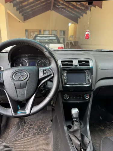 JAC J3 Turin Sedan 1.4 16V 4P Mec. 2014