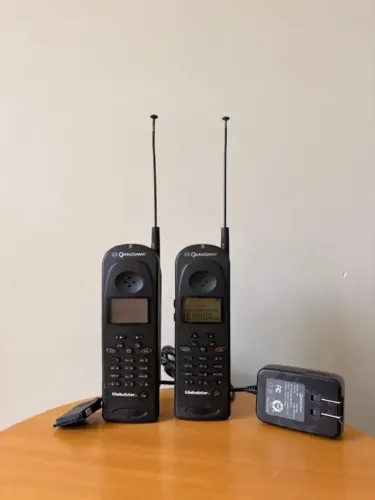 Telefone Via Satélite Qualcomm GSP-1600 Globalstar modo triplo