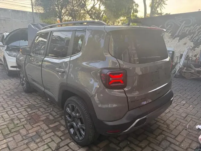 SUCATA Renegade S T270 1.3 16v GSE turbo 2024