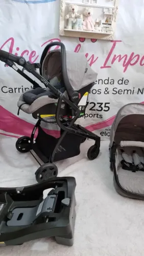 Carrinho Moisés com bebê conforto e base isofix