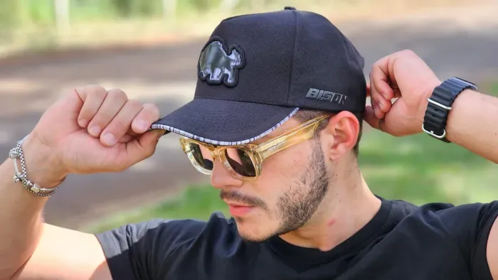 Boné Bison Novo - Preto e Bege | Promoção