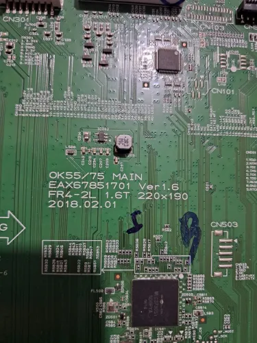 Placa com defeito liga td normal mais nao sai som