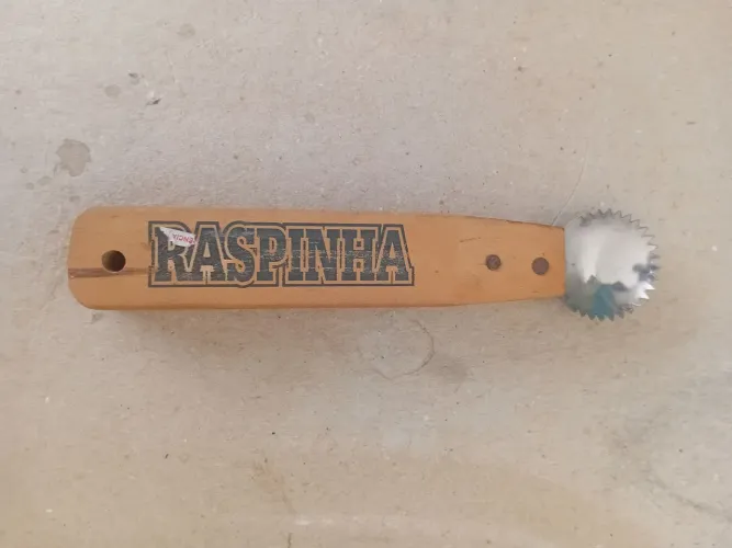 Raspador de côco