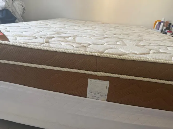 CAMA QUEEN OURO SPRING ORTOBOM