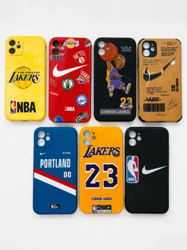 Capinhas iPhone 11: Basquete, Off-White e Nike 