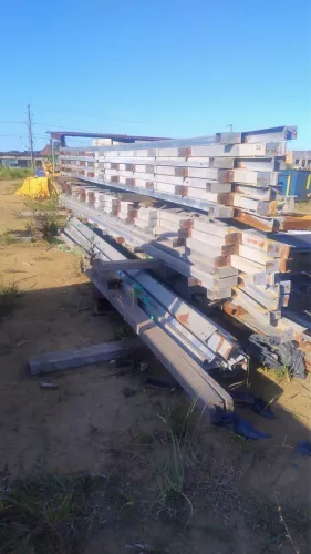 Cobertura de aço galvanizado 700 M2 com tesoura e terça todo montado parafusado