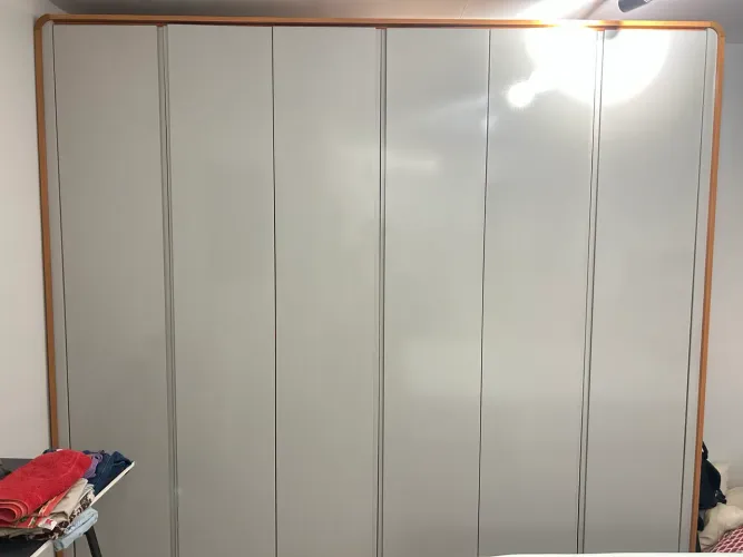 Vendo armário 