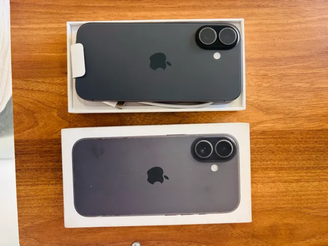 iPhone 17 256 GB DE ASSISTÊNCIA NUNCA ATIVADO