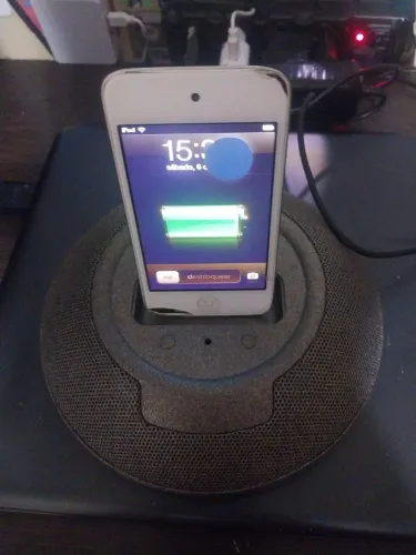 Caixa de som Dock station para ipod e iPhone antigo