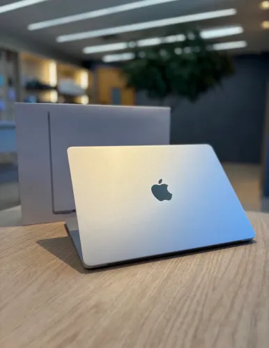 MacBook Air M4 512Gb/16Gb 13.6? Prata