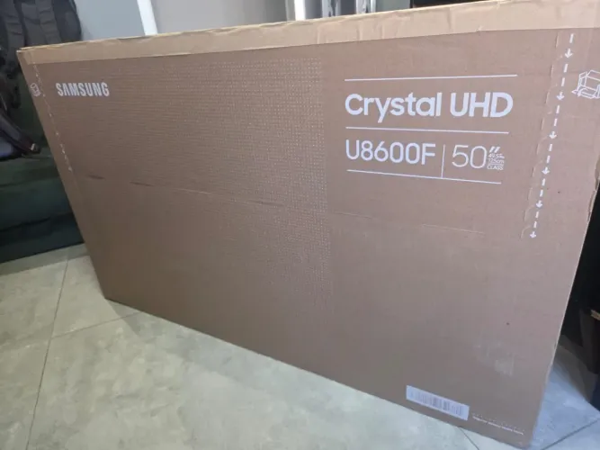 Tv Samsung 50" - Cristal UHD