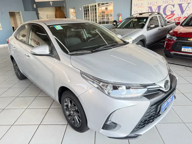 Toyota Yaris XS Sedan 1.5 Flex 16V 4P Aut. 2023