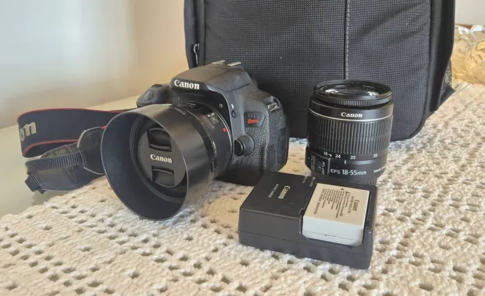 Canon T5i com 2 Lentes 18-55mm e 50mm f.18 + Mochila fotográfica